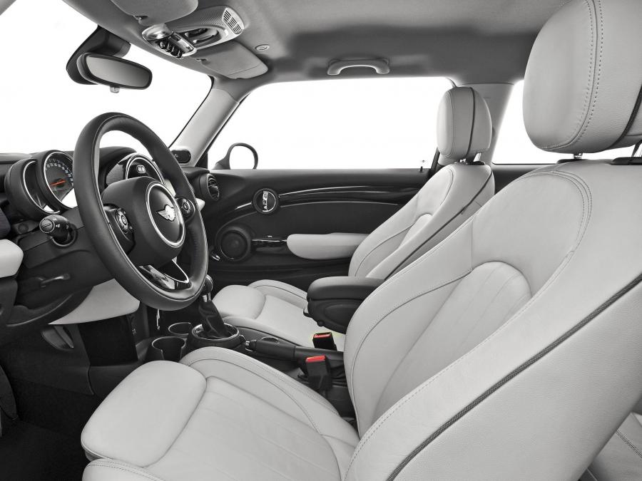  Mini Cooper 2014 года  (фото 13 из 77)